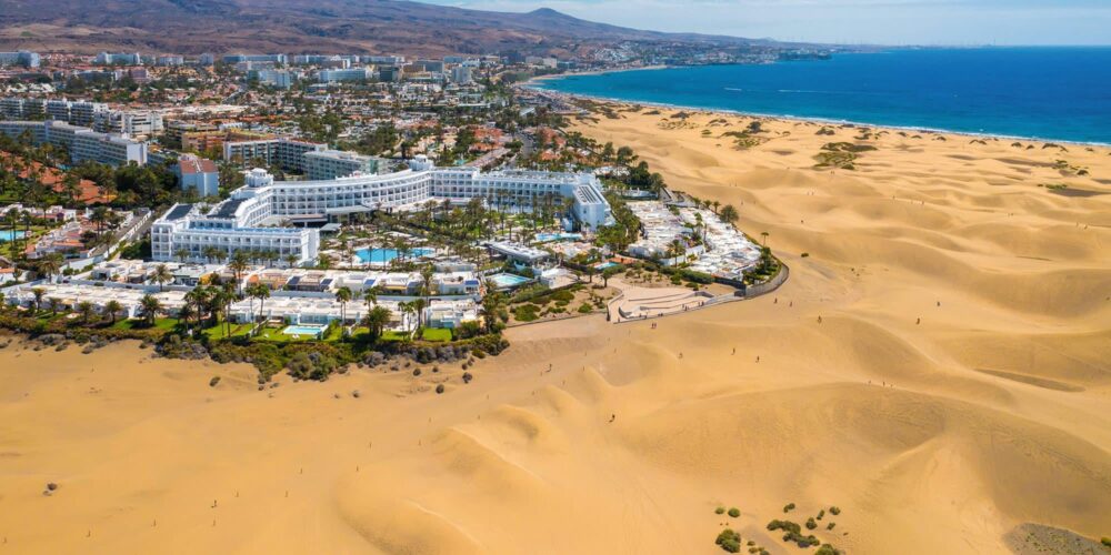 Playa de Maspalomas, Лучшие пляжи Испании, лучшие пляжи Испании с белым песком, лучшие пляжи Испании для отдыха с детьми, лучшие пляжи в Испании недалеко от Барселоны, Где лучше всего отдыхать в Испании на море, лучшие пляжи в Испании на материке, лучшие пляжи в Испании для пары, лучшие пляжи в Испании для семей, Найкращі пляжі Іспанії, найкращі пляжі Іспанії з білим піском, найкращі пляжі Іспанії для відпочинку з дітьми, найкращі пляжі в Іспанії недалеко від Барселони, Де найкраще відпочивати в Іспанії на морі, найкращі пляжі в Іспанії на материку, найкращі пляжі в Іспанії для пари, найкращі пляжі в Іспанії для сімей, Best beaches in Spain, best white sand beaches in Spain, best beaches in Spain for holidays with kids, best beaches in Spain near Barcelona, Where is the best seaside holiday in Spain, best beaches in Spain on the mainland, best beaches in Spain for couples, best beaches in Spain for families, Las mejores playas de España, las mejores playas de arena blanca de España, las mejores playas de España para vacaciones con niños, las mejores playas de España cerca de Barcelona, Dónde están las mejores vacaciones junto al mar en España, las mejores playas de España en la península, las mejores playas de España para parejas, las mejores playas de España para familias, Playa de Maspalomas