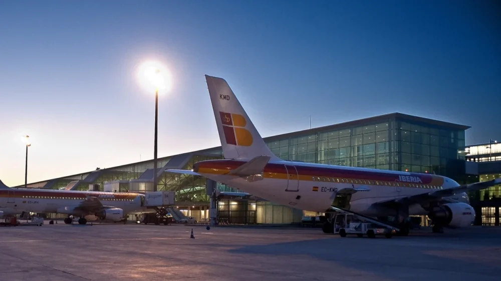 аэропорт Барселона–Эль-Прат им. Жозепа Таррадельяса, Aeropuerto de Barcelona-El Prat Josep Tarradellas, Barcelona-El Prat Airport Josep Tarradellas, Аеропорт Барселона-Ель-Прат ім. Жозепа Таррадельяса, аэропорт Барселона, Aeropuerto de Barcelona, Аеропорт Барселона, Barcelona Airport