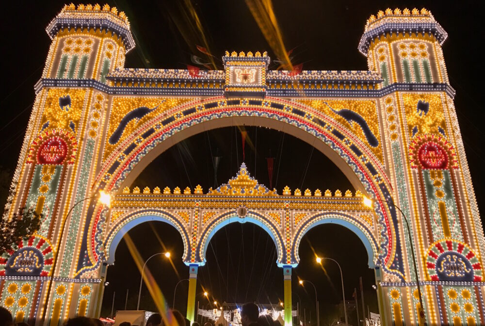 Feria de Abril, April Fair Seville, Апрельская ярмарка в Севилье, фестивали Испании, фестивалі Іспанії, festivales en españa, festivals in Spain, Real de la Feria, касетас, casetas, севильяна, севільяна, sevillana