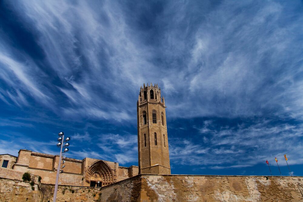 Seu Vella de Lleida, Seo Vieja, Путеводитель по Льейде Каталония Испания, Визит в Льейду, отели Льейды, чем заняться в Льейде, достопримечательности Льейды, парки Льейды, Lleida Katalonia Hiszpania przewodnik turystyczny, odwiedź Lleida, Lleida hotele, rzeczy do zrobienia w Lleida, Lleida atrakcje, Lleida parki, Lleida Catalonia Spain travel guide, Visit Lleida, Lleida hotels, things to do in Lleida, Lleida attractions, Lleida parks, Путівник по Льєйді Каталонія Іспанія, Візит до Льєйди, готелі Льєйди, чим зайнятися в Льєйді, визначні пам'ятки Льєйди, парки Льєйди, Lleida Catalonia Spain travel guide, Visit Lleida, Lleida hotels, things to do in Lleida, Lleida attractions, Lleida parks, Lleida Cataluña España guía de viaje, Visitar Lleida, Lleida hoteles, cosas que hacer en Lleida, Lleida atracciones, Lleida parques