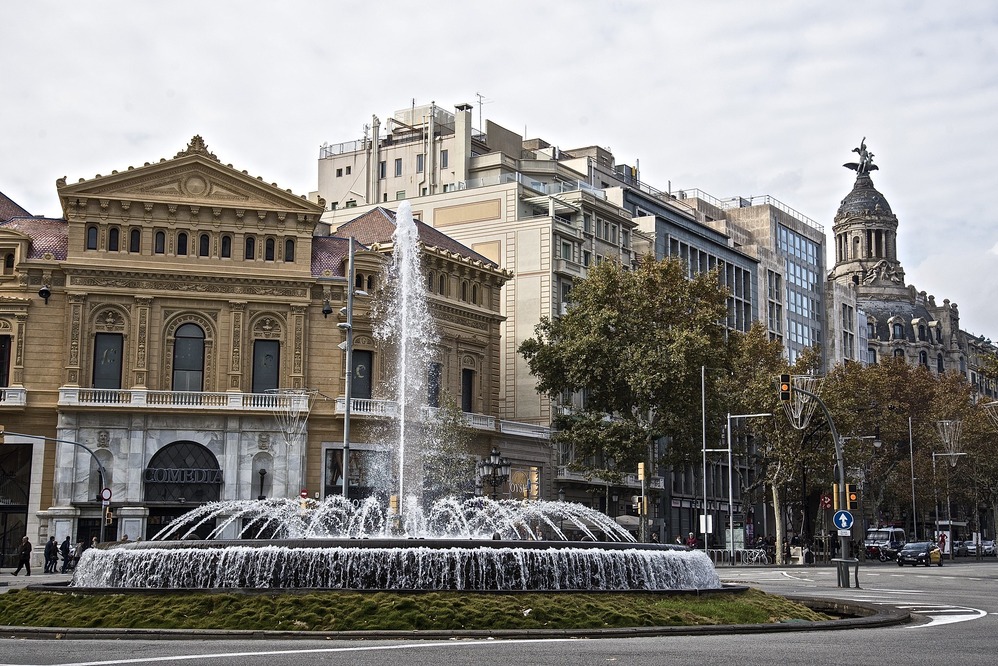 район Эшампле Барселона, l’Eixample Barcelona, Quartier de l'Eixample de Barcelone, Eixample district of Barcelona, Dzielnica Eixample w Barcelonie