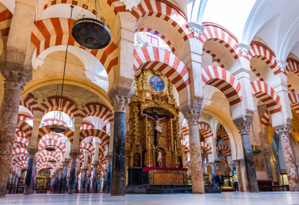 Mezquita-Catedral de Córdoba, Mosquée-cathédrale de Cordoue, Mosque-Cathedral of Cordoba, Meczet-katedra w Kordobie, Мечеть и кафедральный собор Кордовы, Мечеть-собор Кордови, Mosquée-cathédrale de Cordoue