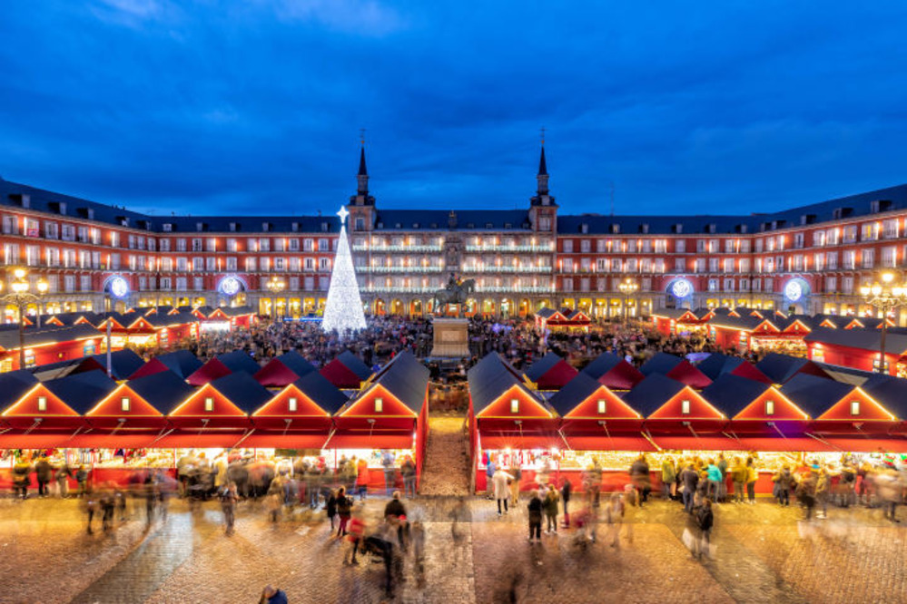 Різдвяний ринок на Plaza Mayor. Рождественский рынок на Plaza Mayor, Christmas market at Plaza Mayor, Mercado navideño en la Plaza Mayor, Marché de Noël sur la Plaza Mayor, Jarmark świąteczny na Plaza Mayor. Мадрид Рождество, Madrid Christmas, Navidad en Madrid, Noël à Madrid, Boże Narodzenie w Madrycie, Мадрид Різдво