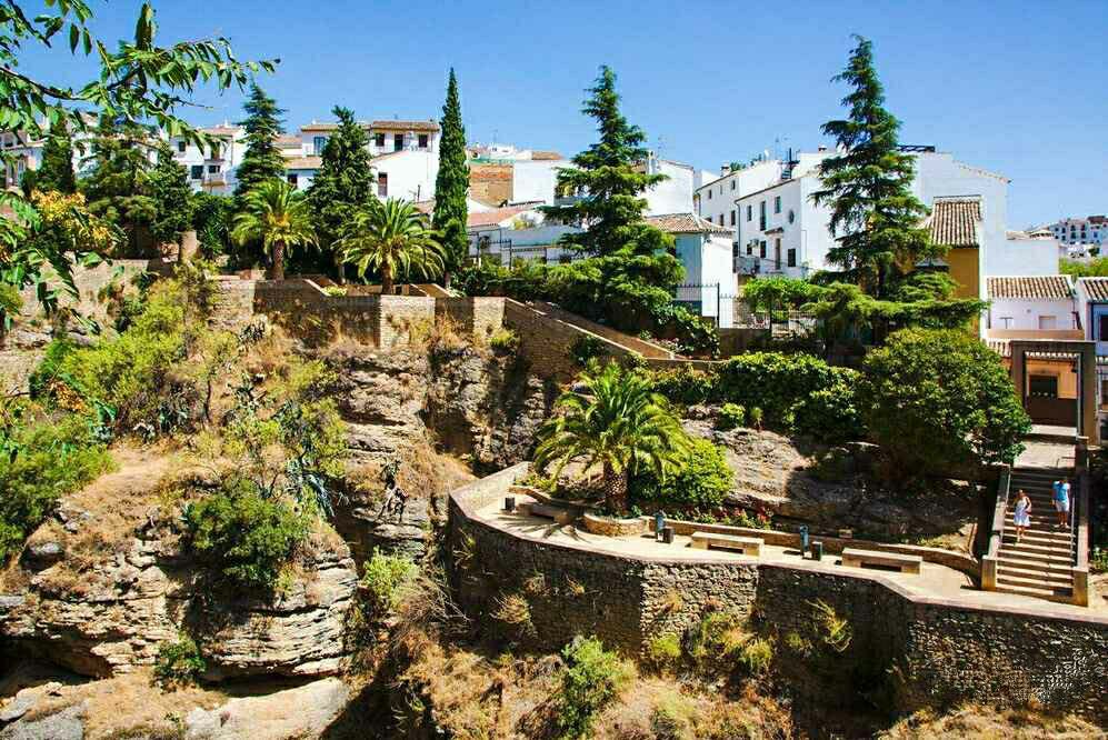 Сади Куенка. Jardines De Cuenca. Сады Куэнка. Cuenca Gardens. Ogrody Cuenca.